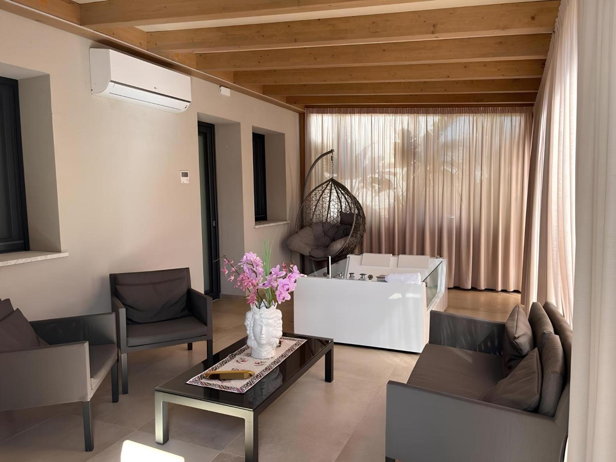 Giafra Luxury
